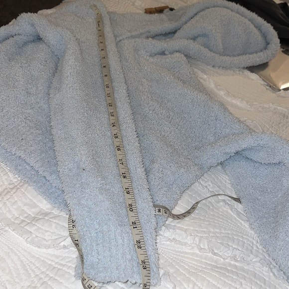 MESHKI Notched Hooded Fuzzy Cropped Sweater & sweatpants. Baby blue color XS set - Picture 14 of 17
